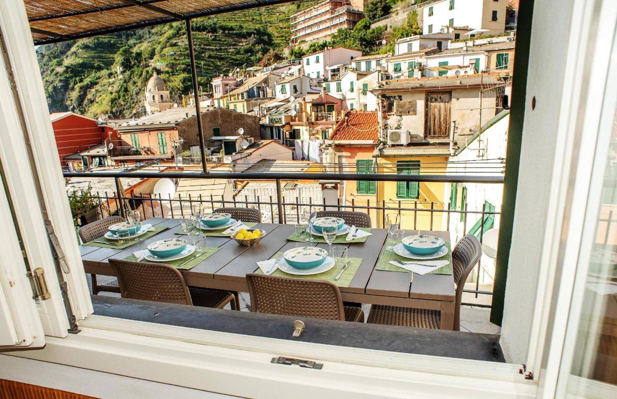Carattino 12 Idyllic Seafront Retreat Apartment Вернаца Екстериор снимка