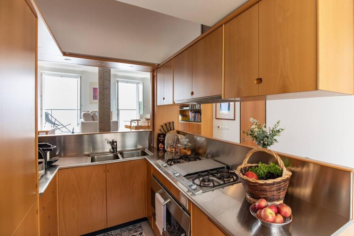 Carattino 12 Idyllic Seafront Retreat Apartment Вернаца Екстериор снимка